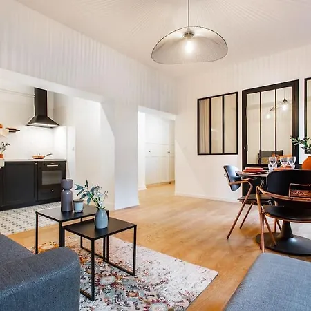 Appartamento Luxuous Loft In The Jourdains'village-imhost Parigi